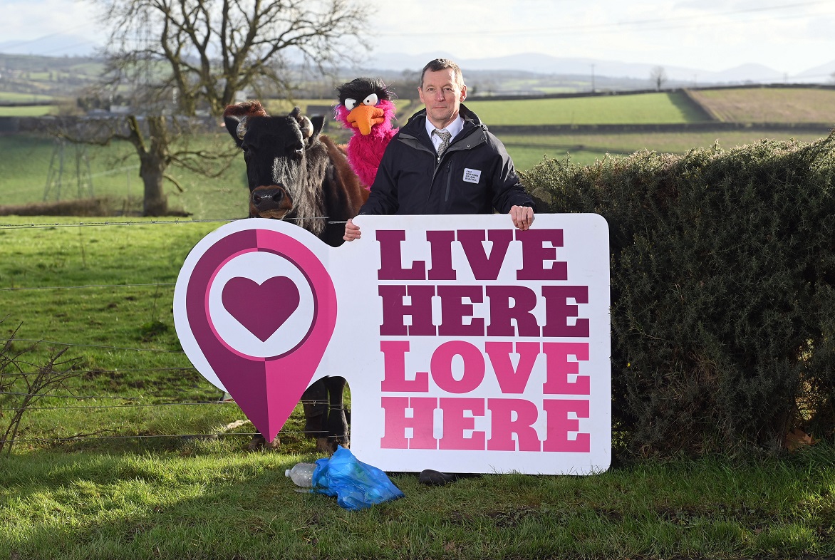 'Unacceptable standard of litter' on half of Northern Ireland's rural roads - Newry Times - local news newry